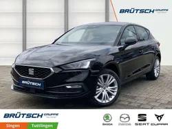 Mitternachtsschwarz Neu 2024 Seat Leon Style Limousine | 23.990 € (Fairer Preis)