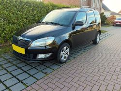 Schwarz Gebraucht 2013 Skoda Roomster Van / Kleinbus | 5.800 € (Fairer Preis)