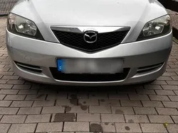Silber Gebraucht 2004 Mazda 2 Kleinwagen | 1.500 € (Guter Preis)