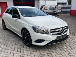 Weiß Gebraucht 2014 Mercedes A180 Urban Limousine | 12.230 € (Fairer Preis)