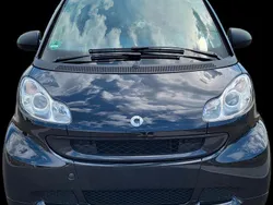 Schwarz Gebraucht 2011 Smart ForTwo Coupé Passion Kleinwagen | 5.900 € (Fairer Preis)