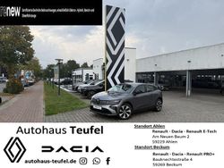 Grau Gebraucht 2022 Renault Mégane Evolution Limousine | 26.990 € (Fairer Preis)