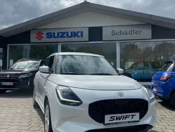 Weiß Neu 2025 Suzuki Swift Comfort Kleinwagen | 19.290 €