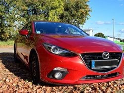 Rot Gebraucht 2015 Mazda 3 Urban Limited Limousine | 11.500 € (Guter Preis)
