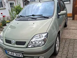 Gold Gebraucht 2003 Renault Scénic Authentique Van / Kleinbus | 2.999 € (Etwas zu teuer)
