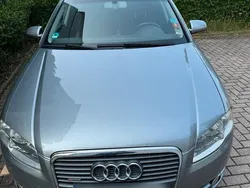 Grau Gebraucht 2006 Audi A4 S-Line Kombi | 2.100 € (Guter Preis)