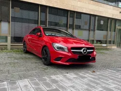 Rot Gebraucht 2015 Mercedes CLA200 Urban Coupé | 17.000 € (Fairer Preis)