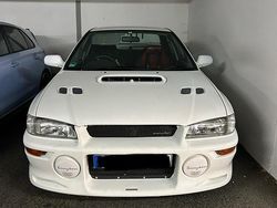 Weiß Gebraucht 1998 Subaru Impreza Limousine | 20.500 €