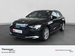 Schwarz Gebraucht 2024 Audi A3 Sportback Advanced Limousine | 33.240 € (Guter Preis)