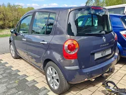 Braun Gebraucht 2005 Renault Modus Dynamique Van / Kleinbus | 2.800 € (Fairer Preis)