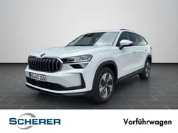 Moonweiß perleffekt Gebraucht 2025 Skoda Kodiaq Selection SUV | 45.489 € (Superpreis)