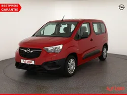 Rot Gebraucht 2019 Opel Combo Life Selection Van / Kleinbus | 18.990 € (Fairer Preis)