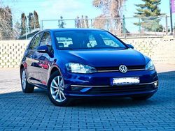 Blau Gebraucht 2018 VW Golf Join Limousine | 13.700 € (Etwas zu teuer)