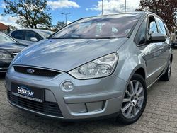 Silber Gebraucht 2007 Ford S-MAX Titanium Van / Kleinbus | 6.990 €
