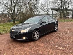 Braun Gebraucht 2010 Chevrolet Cruze Limousine | 1.900 €