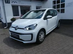 Weiß Gebraucht 2020 VW up! Basis Kleinwagen | 9.490 € (Etwas zu teuer)