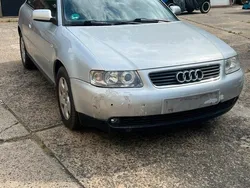 Silber Gebraucht 2002 Audi A3 Kleinwagen | 900 € (Superpreis)