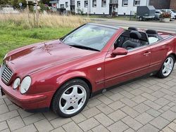 Rot Gebraucht 1999 Mercedes CLK200 Elegance Cabrio | 6.500 € (Fairer Preis)