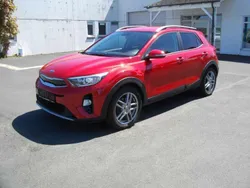 Rot Gebraucht 2020 Kia Stonic Vision SUV | 12.950 € (Fairer Preis)