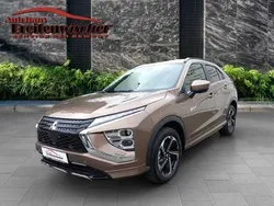 Bronzebraun Neu 2024 Mitsubishi Eclipse Cross Select SUV | 36.900 €