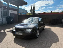Blau Gebraucht 2003 VW Bora Limousine | 1.999 € (Fairer Preis)