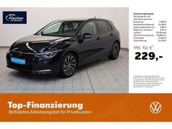 Deepblackperleffekt Gebraucht 2022 VW Golf VIII Active Limousine | 24.480 € (Fairer Preis)