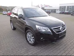 Schwarz Gebraucht 2010 VW Tiguan Team SUV | 6.500 € (Guter Preis)