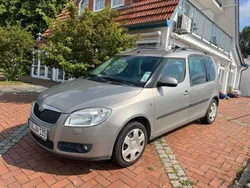 Beige Gebraucht 2008 Skoda Roomster Comfort Kombi | 1.950 € (Fairer Preis)