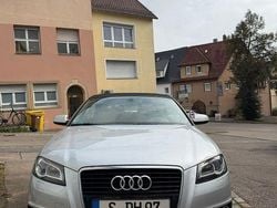 Silber Gebraucht 2011 Audi Cabriolet Ambiente Cabrio | 6.990 €