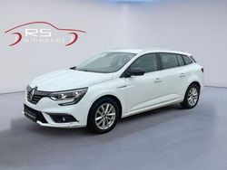 Weiß Gebraucht 2020 Renault Mégane IV LIMITED Limousine | 11.990 € (Etwas zu teuer)