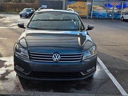 Grau Gebraucht 2011 VW Passat Comfortline Kombi | 7.980 € (Fairer Preis)