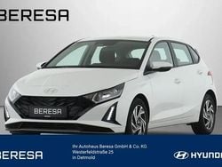 Weiß Neu 2025 Hyundai i20 Trend Limousine | 19.980 € (Guter Preis)