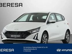 Weiß Neu 2025 Hyundai i20 Trend Limousine | 19.980 € (Guter Preis)