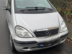 Silber Gebraucht 2003 Mercedes A140 Van / Kleinbus | 599 €
