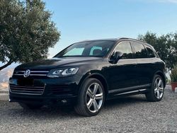 Schwarz Gebraucht 2013 VW Touareg R-line SUV | 14.400 € (Fairer Preis)