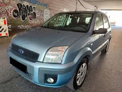 Blau Gebraucht 2006 Ford Fusion Fun X Limousine | 2.000 € (Etwas zu teuer)
