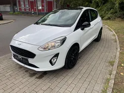 Weiß Gebraucht 2019 Ford Fiesta Cool & Connect Kleinwagen | 7.999 € (Superpreis)