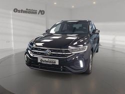 Schwarz (deep black perleffekt) Gebraucht 2025 VW T-Roc R-line SUV | 29.980 € (Fairer Preis)