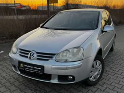 Reflexsilber metallic Gebraucht 2006 VW Golf V Kleinwagen | 2.190 € (Guter Preis)
