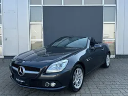 Grau Gebraucht 2014 Mercedes SLK200 Cabrio | 16.490 € (Fairer Preis)