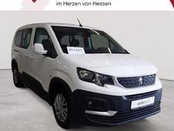 Schneeweiß Gebraucht 2021 Peugeot Rifter Active Van / Kleinbus | 17.290 € (Guter Preis)