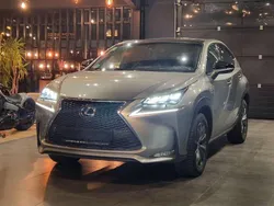 Silber Gebraucht 2017 Lexus NX300h E-FOUR F-Sport SUV | 29.999 € (Etwas zu teuer)