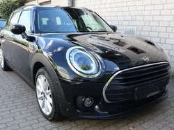Schwarz Gebraucht 2021 Mini One D Clubman Kombi | 21.300 €