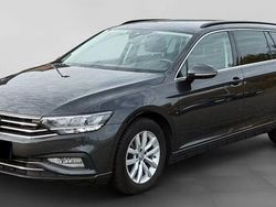 Grau Gebraucht 2020 VW Passat Business Kombi | 18.500 € (Guter Preis)