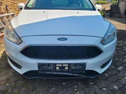 Weiß Gebraucht 2015 Ford Focus Kombi | 3.900 € (Fairer Preis)
