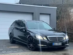 Mercedes E300