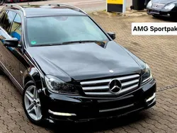Obsidianschwarz metalliclack Gebraucht 2012 Mercedes C180 Sport Kombi | 14.700 € (Teuer)