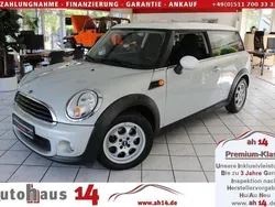 Weiß Gebraucht 2011 Mini One D Clubman Pepper Kombi | 6.950 €