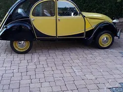 Gelb Gebraucht 1989 Citroën 2CV Cabrio | 16.500 €