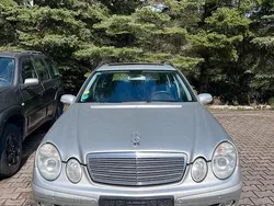 Silber Gebraucht 2005 Mercedes E220 Kombi | 1.900 € (Fairer Preis)